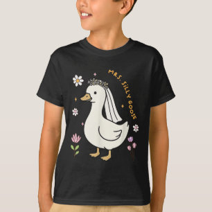 Mrs Albern Goose Bride to be Wedding Bride Groom M T-Shirt