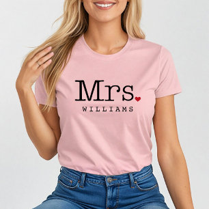 Mrs Heart Monogram Hochzeit Nachname T-Shirt