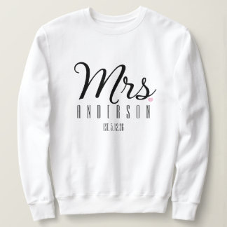 Mrs Modern Script Custom Wedding Date Newlywed Sweatshirt