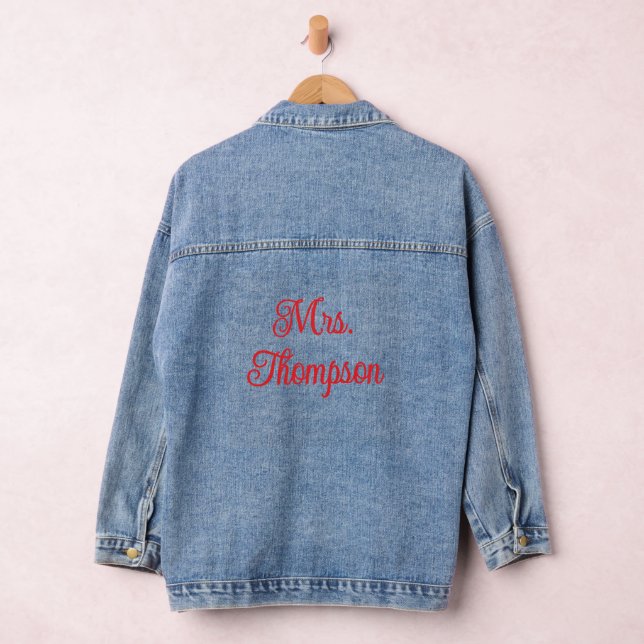 Mrs. Name rote Schrift  Jeansjacke (Hangar)