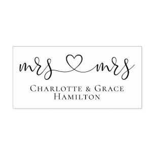 Mrs. und Mrs. Elegant Scroll Herz Text Gay Wedding Gummistempel