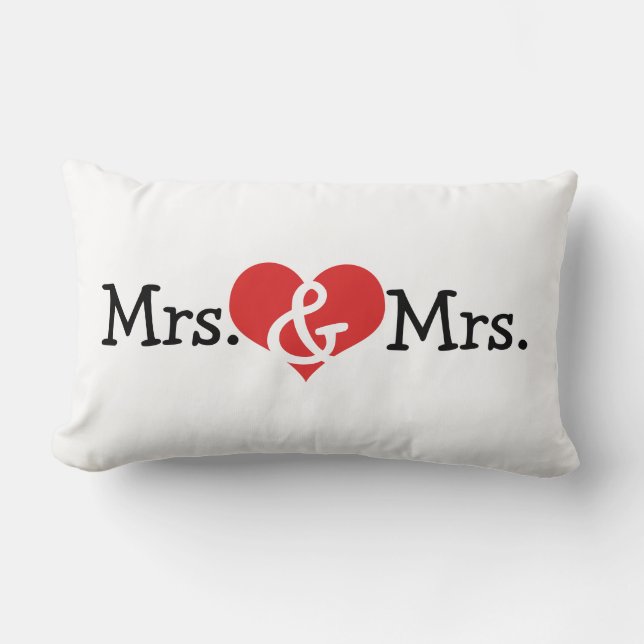 Mrs. und Mrs Two Brides Wedding Gift Lendenkissen (Vorderseite)