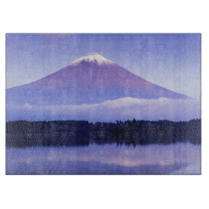 Mt. Fuji mit linsenförmiger Wolke, Motosu-See, Schneidebrett