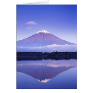Mt. Fuji mit Linsenwolke, Motosu-See,