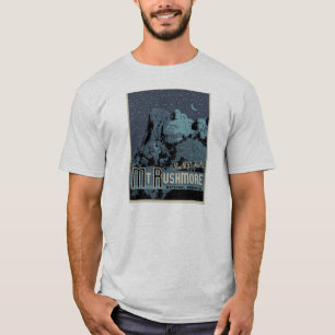Mt Rushmore am Nachtt-shirt T-Shirt
