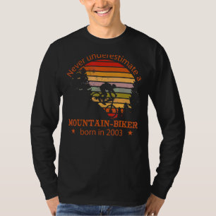 Mtb Bicycles Vintag 2003 Geburtstagsradgebirge T-Shirt