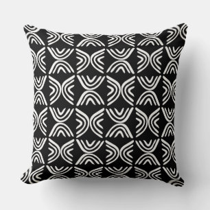 Mud Cloth Style 080215 - White on Black Kissen