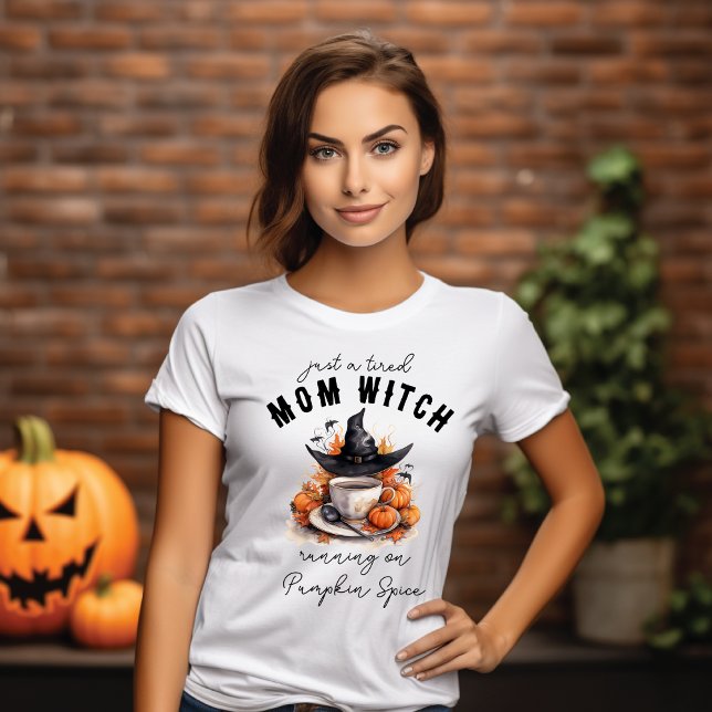 Müde Mama Hexenhut und Kürbisspice-Kaffee T-Shirt (Von Creator hochgeladen)