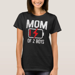 Müde Mama von 2 Jungen mit geringer Akkuzuführung  T-Shirt