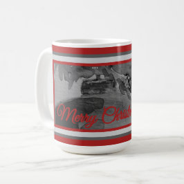 Mug: Crimson Ornament Holiday Kaffeetasse