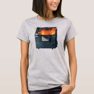 Müllcontainer-Feuer - lustiges Chaos T-Shirt