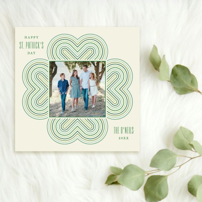 Multicolor Clover St. Patrick's Day Card - Elfenbe Feiertagskarte (Von Creator hochgeladen)