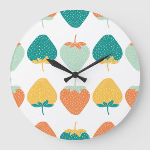 Multicolor Erdbeeren: Vintages Fruchtmuster. Große Wanduhr