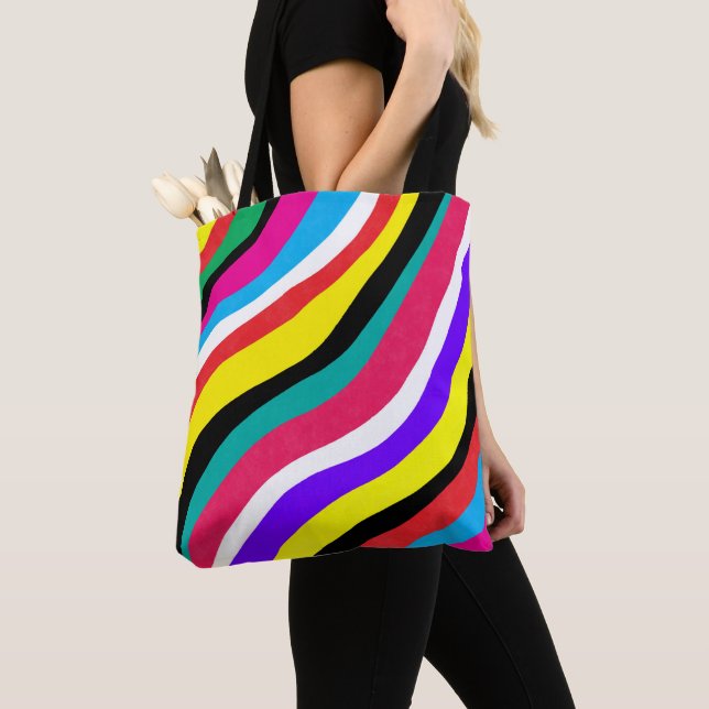 Multicolor Psychedelic Wavy Stripes (Von Nahem)