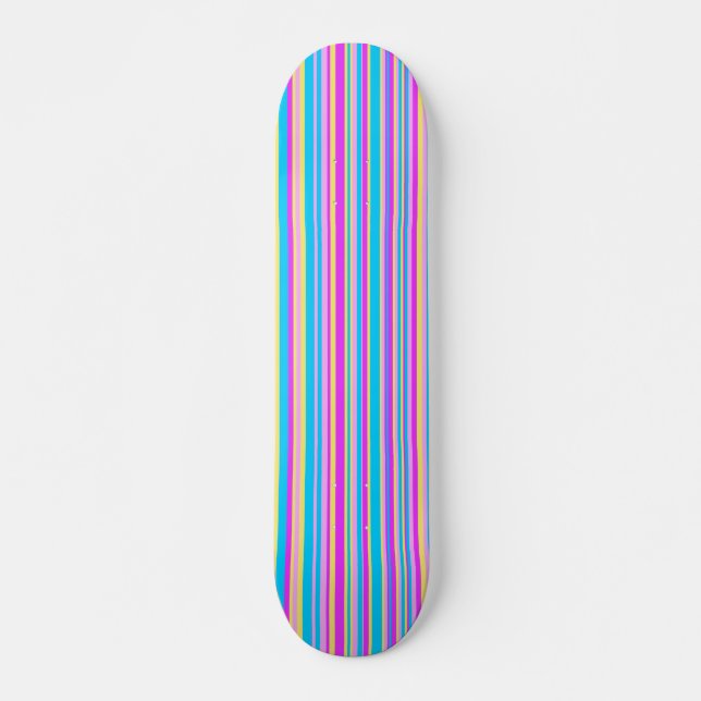 Multicolor Stripe Skateboard (Vorne)