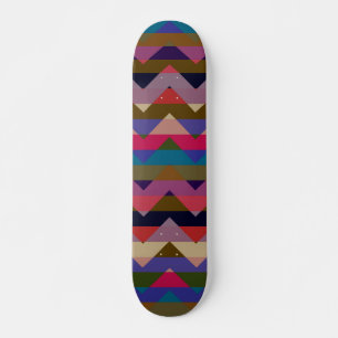 Multicolor Zickzack Zigzag Streifenmuster 9 Skateboard