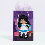Multicultural Alice in Wonderland Personalized Mittlere Geschenktüte<br><div class="desc">Personalized any occasion Alice in Wonderland theme bags with different scenes. Down the rabbit hole,  Drink me,  Meeting the Cheshire Cat and Tea Party. Please check out the coordinating tissue paper too!</div>