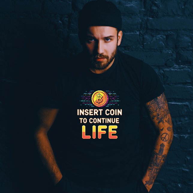 Münze einlegen, um das Retro-Gaming fortzusetzen Tri-Blend Shirt (Von Creator hochgeladen)