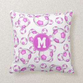 Mürrisch rosa Fußbälle mit Monogramm Kissen