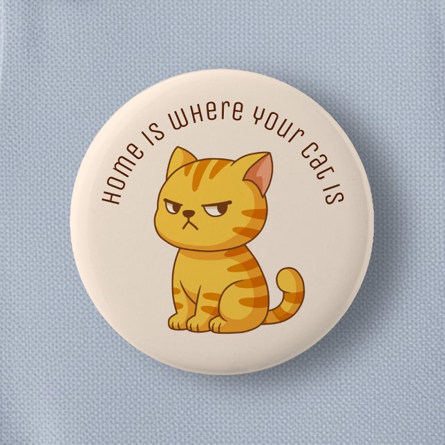 Mürrische orange getigerte Katze mit individuellem Button (Von Creator hochgeladen)