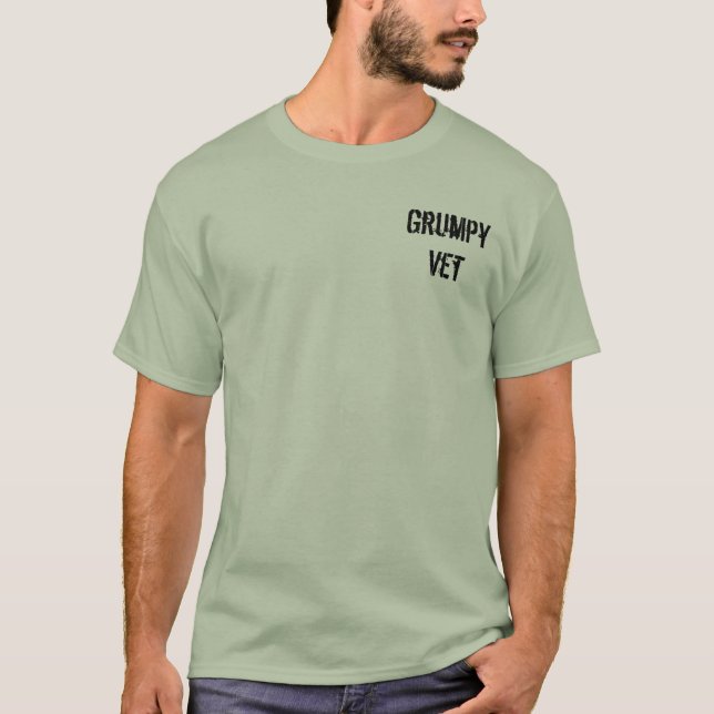 Mürrische Tierärzte "GEBEN IHM eine ERHOLUNG!" T-Shirt (Vorderseite)
