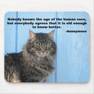 Mürrischer Engel mit anonymem Zitat Mousepad