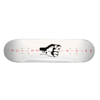 Musashi entwirft Faust Skateboard