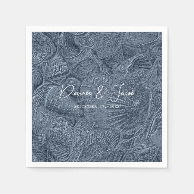 Muschel Dark Dusty Blue Moderner Küstenstrand Serviette (Vorderseite)