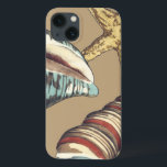 Muschel Trio über Khaki iPhone 13 Hülle<br><div class="desc">Megan Meagher ist bekannt für ihre einfachen Kunstwerke. Das ist ein großartiges Bild von dekorativer Kunst,  die das Meeresleben mit einem gelben Seestern und einer Muschel aus blauem und rotem Konch erweckt. Holen Sie sich diesen feinen Kunstdruck heute auf Khaki Farbe auf Ihrem Zazzle-Produkt.</div>