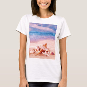 Muscheln am Strand T-Shirt