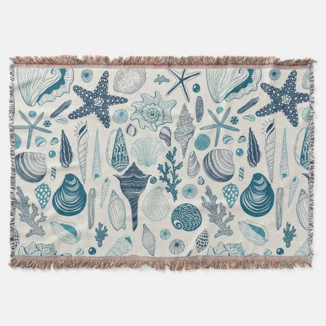 Muscheln auf weißlich decke (Vorderseite)