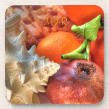 Muscheln, Granatapfel, Orangen, Monogramm Stillleb