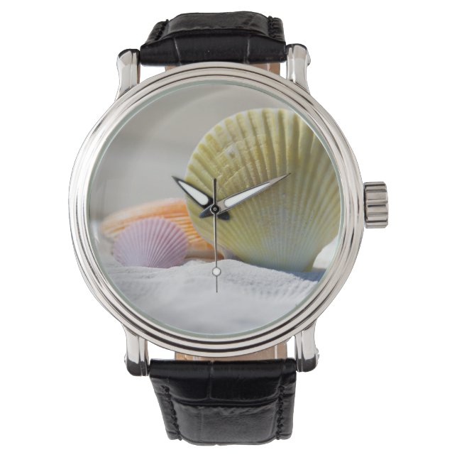 Muscheln, Sand, Strand Armbanduhr (Vorderseite)