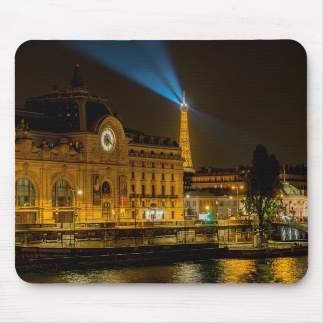 Musée d'Orsay in Paris nachts Mousepad (Vorne)