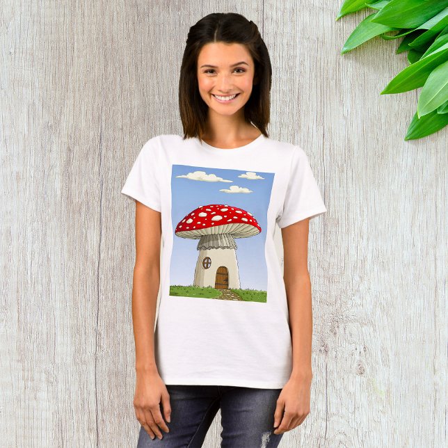 Mushroom House T - Shirt (Von Creator hochgeladen)