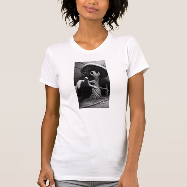 Mushroom Man 1 T-Shirt (Vorderseite)