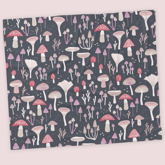 Mushroom Toadstool Fungi Fleecedecke (Mushroom toadstool and fungi fleece blanket)