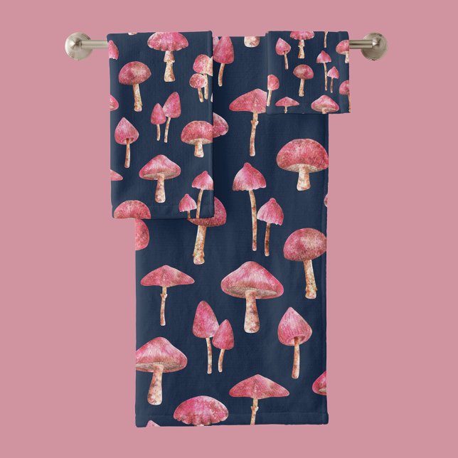 Mushroom Watercolor-Muster Badhandtuch Set (Pink mushroom patterned towel set.)