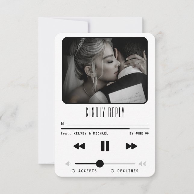 Music MP3 Player Wedding Foto White RSVP Karte (Vorderseite)