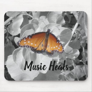 Musik heilt Orange Monarch Butterfly Musiker Mousepad