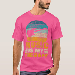 Musik ist meine TherapyFunny Instrument Electric B T-Shirt