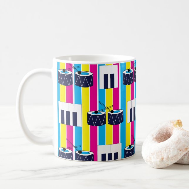 Musik Musik Musik Trommeln Piano Schlüssel Musik Kaffeetasse (Mit Donut)