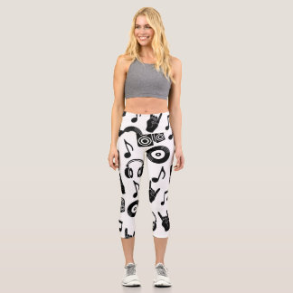 Musikalische Accessoires: Monochrome Vintage Muste Capri Leggings