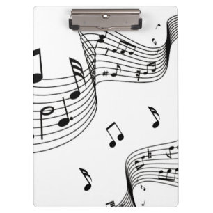 Musiknoten auf Weiß Klemmbrett