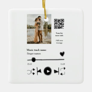 Musikplayer personalisiertes Paar Liebe q r Code t Keramikornament