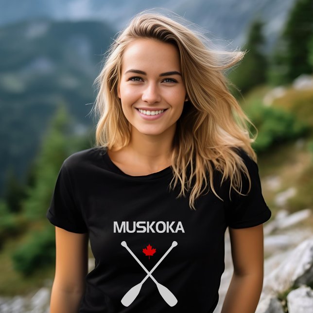 Muskoka Canada Crossed Paddle Oars Maple Leaf Dark T-Shirt (Von Creator hochgeladen)