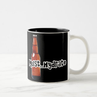 Muss Bier-Flasche Zweifarbige Tasse