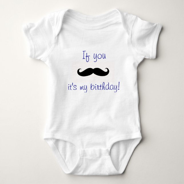 Mustache Birthday Baby Strampler (Vorderseite)