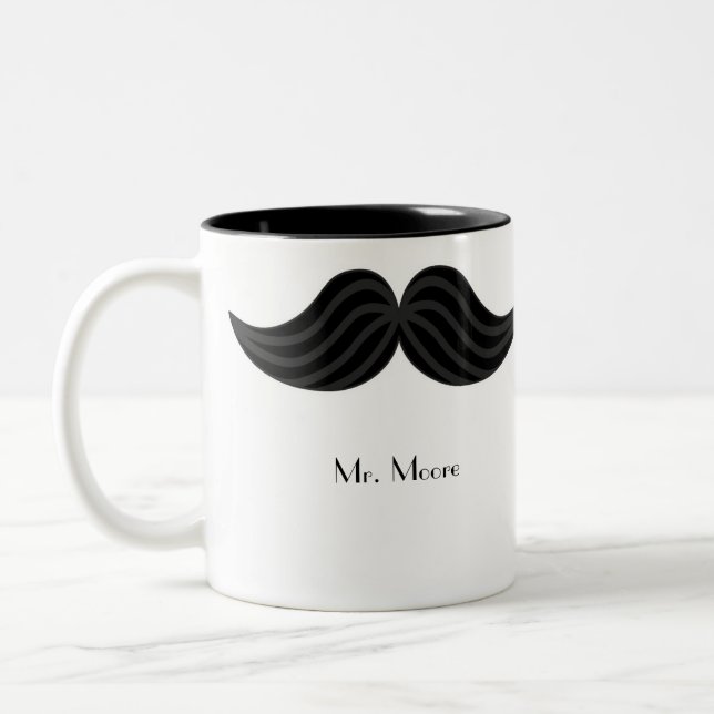 Mustache Grooms rechtsgerichtete Tasse (Links)