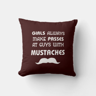 Mustache Kissen